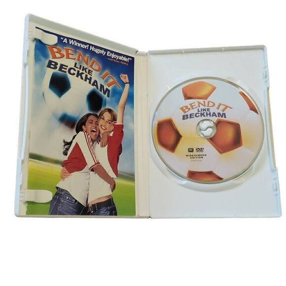 Bend It Like Beckham DVD - Picture 3 of 4